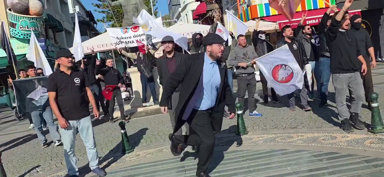 Muhalifikigrupbirbirinegirdi