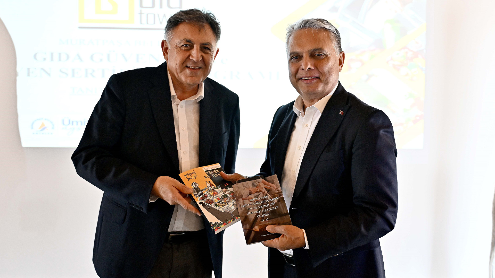 Murtapasadaisletmelerveagstronomştutkunlaribirarayageldi