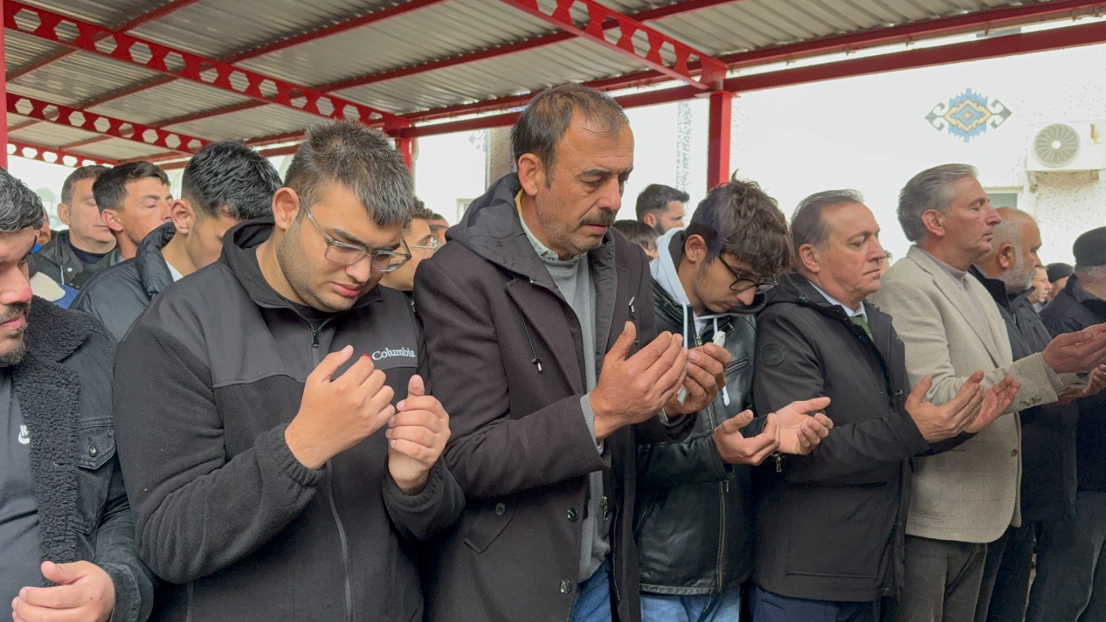 Samsundafecikazadakolunusilajmakinesinekaptirdi10Yasindahayatavedaetti