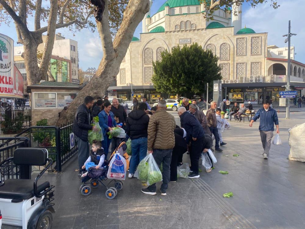 Serikteureticiisyanettimarullarınıucretsizdagıttı