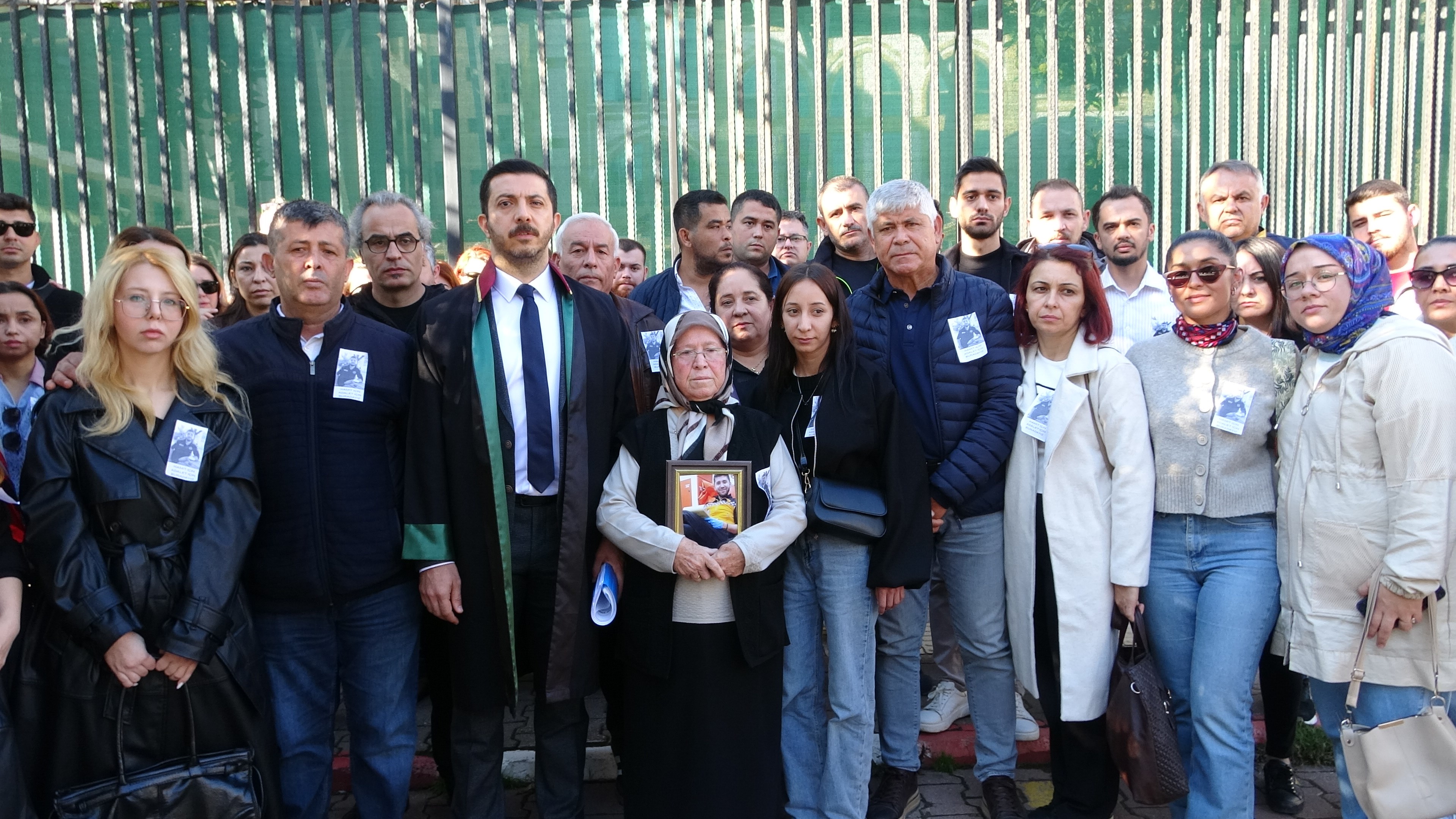 Sigaravermedidiyegencparamedigioldurduler