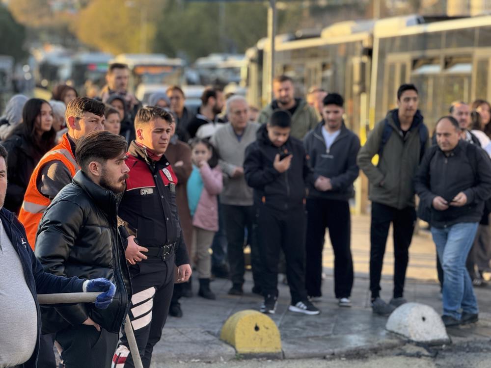 Sislidefecikaza2Kisioldu5Kisiyaralandi