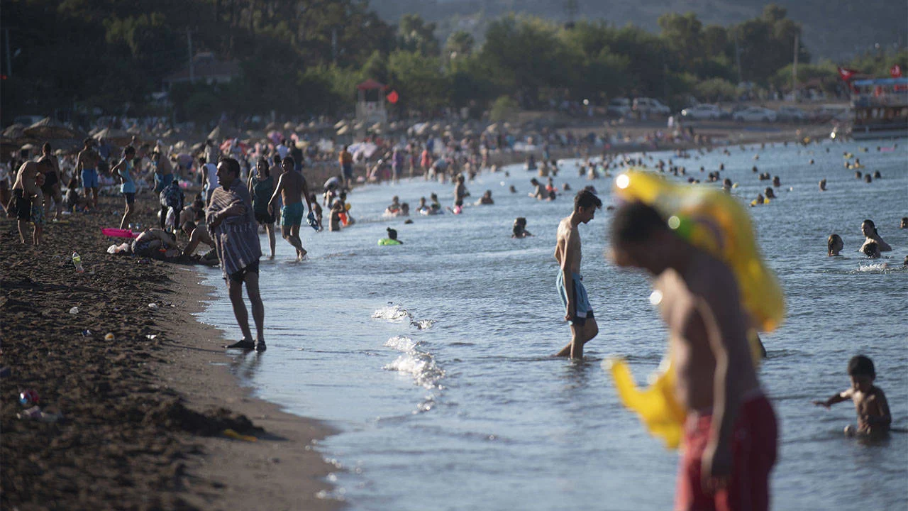 Turistlerantalyadamevsimsectikisikimtercihetti