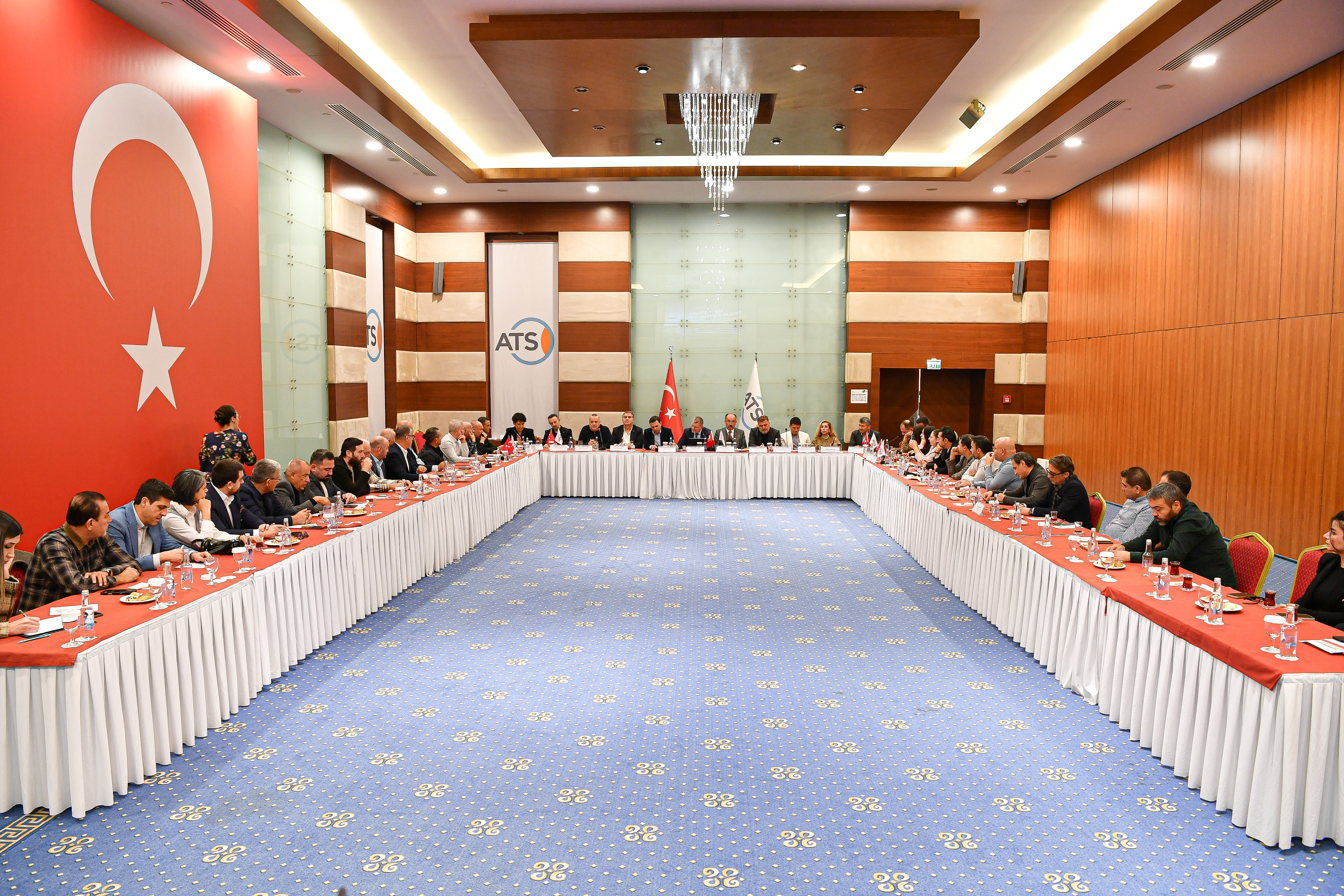 Ustaciraksikintisiyasaniyor