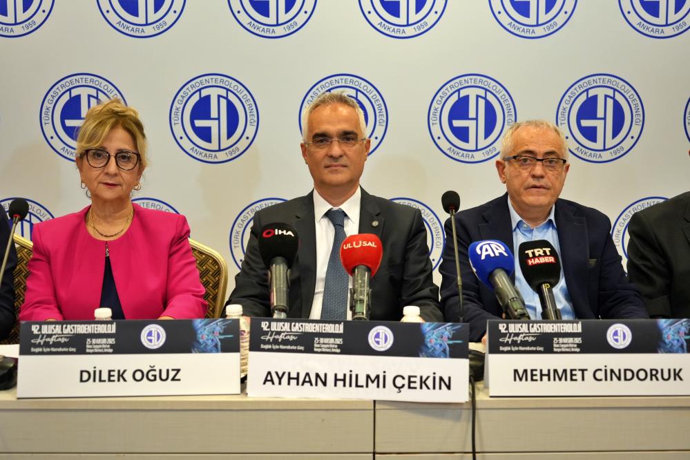 Uzmanlarilaclarhakkındabilgilendirmeyaptı