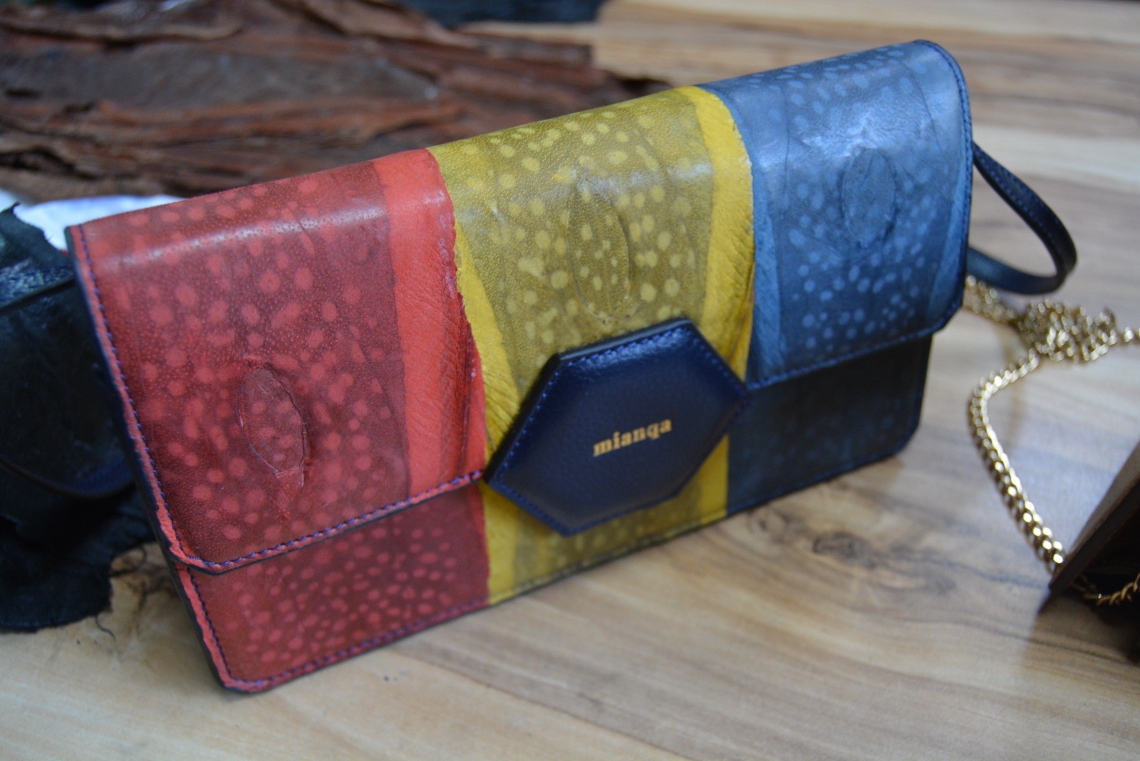 Zehirlibaliktanaksesuaryapti