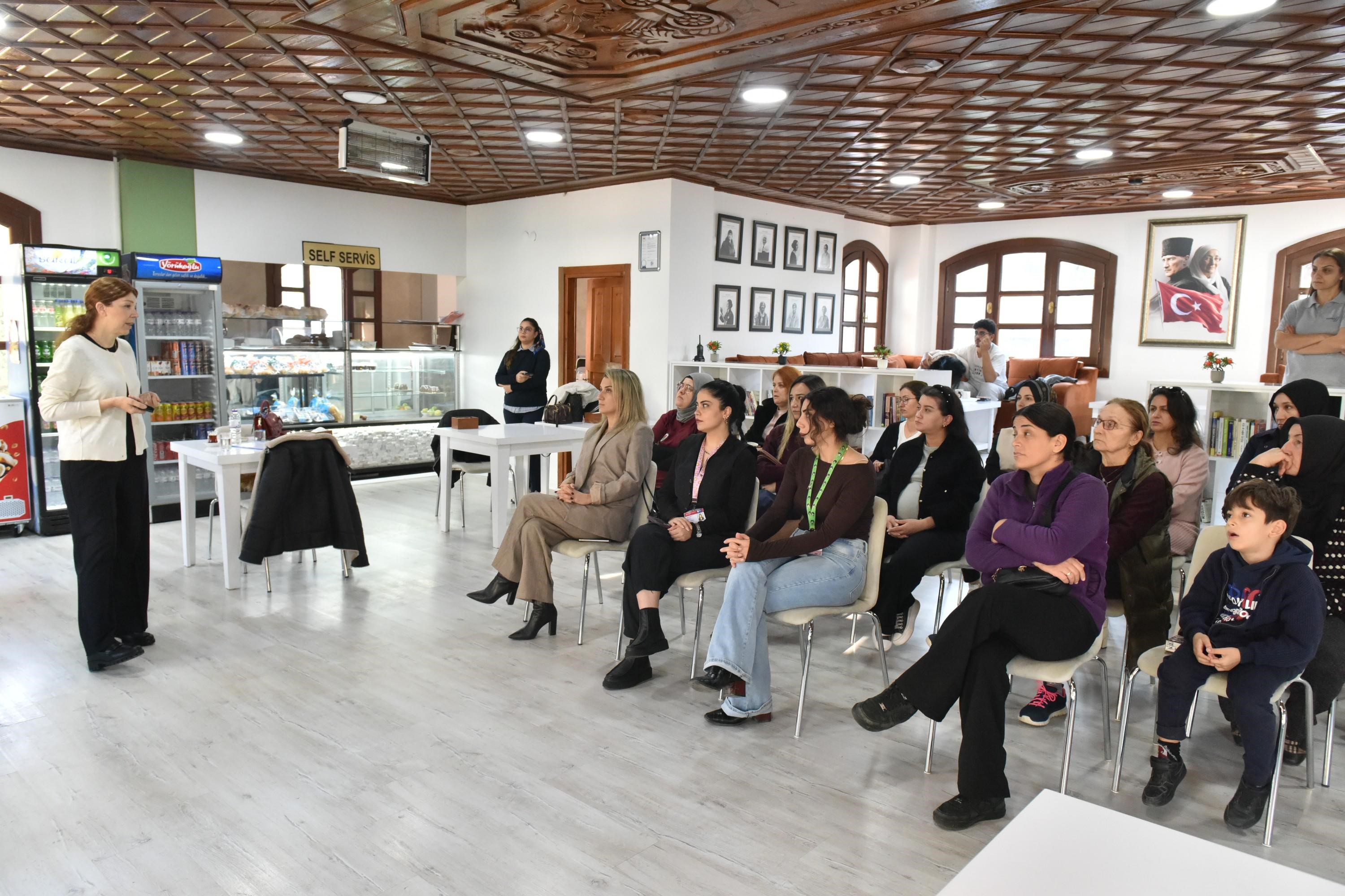 Zubeydehanimtesisindekadinsagligikonusuldu