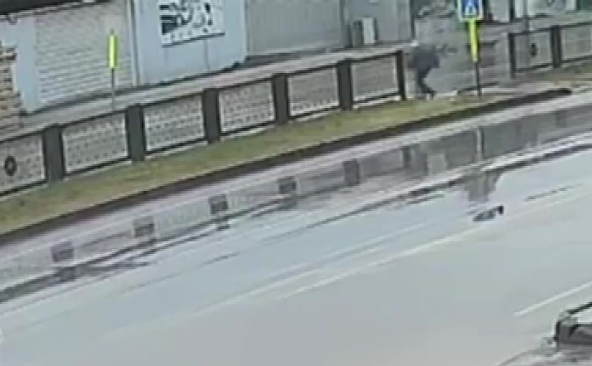 Adanadafecikazadametrelercesavruldu84Yasindakiadamhayatinikaybetti