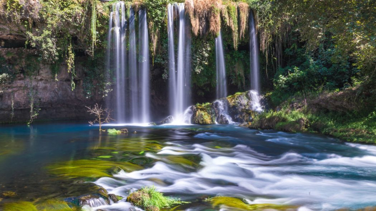 Antalyabuyuksehirduyurdududenselalesiziyaretekapatıldı