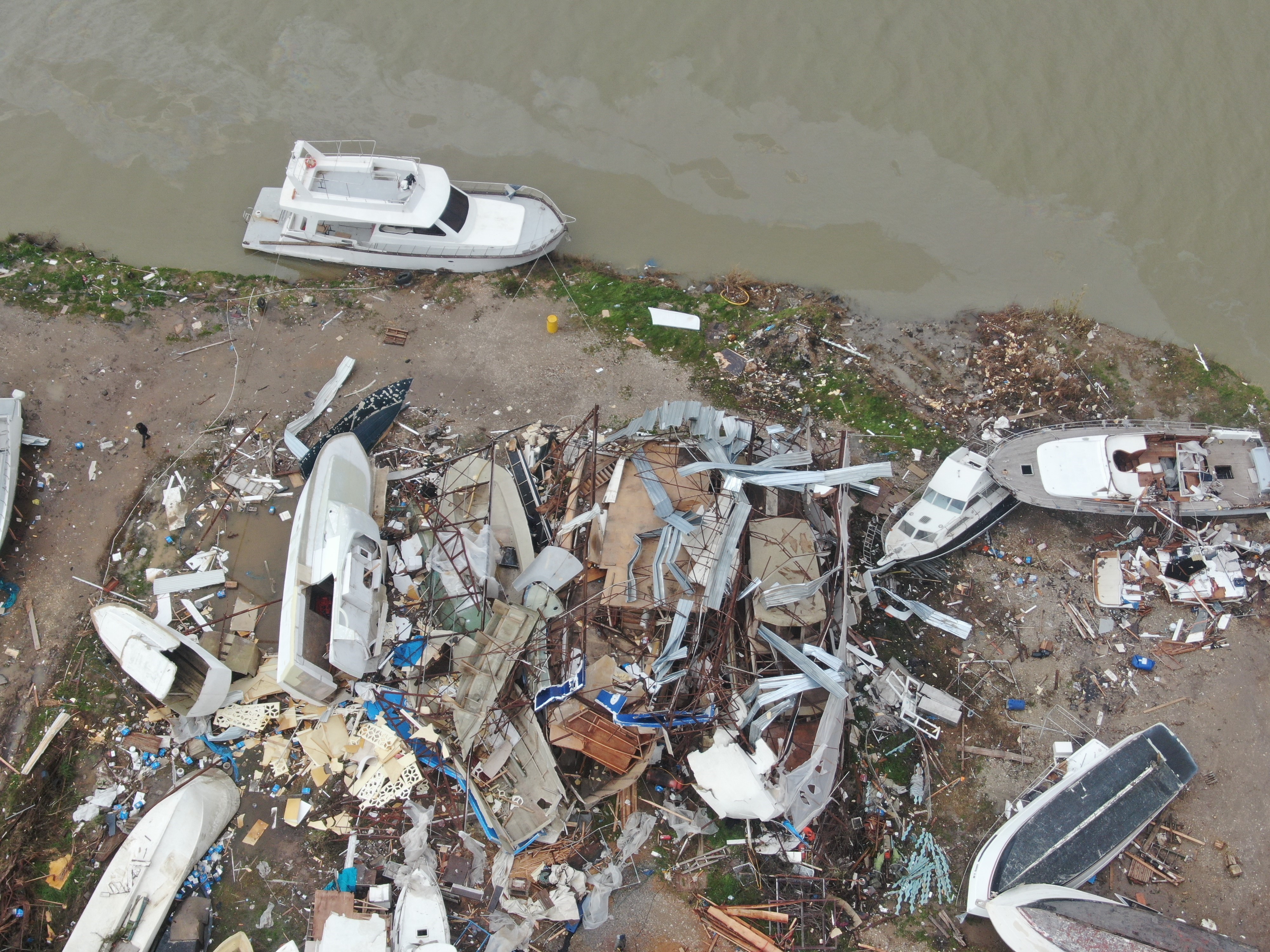 Antalyadahortumteknelerezararverdi