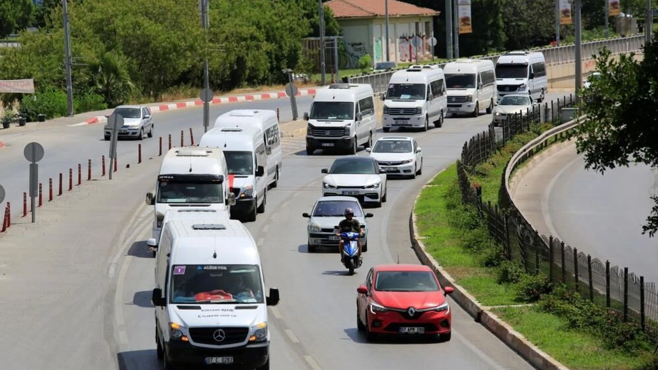 Antalyadasecimoncesikaralamakampanyasikriziyalanbilgilerozellikleesnafagonderildi