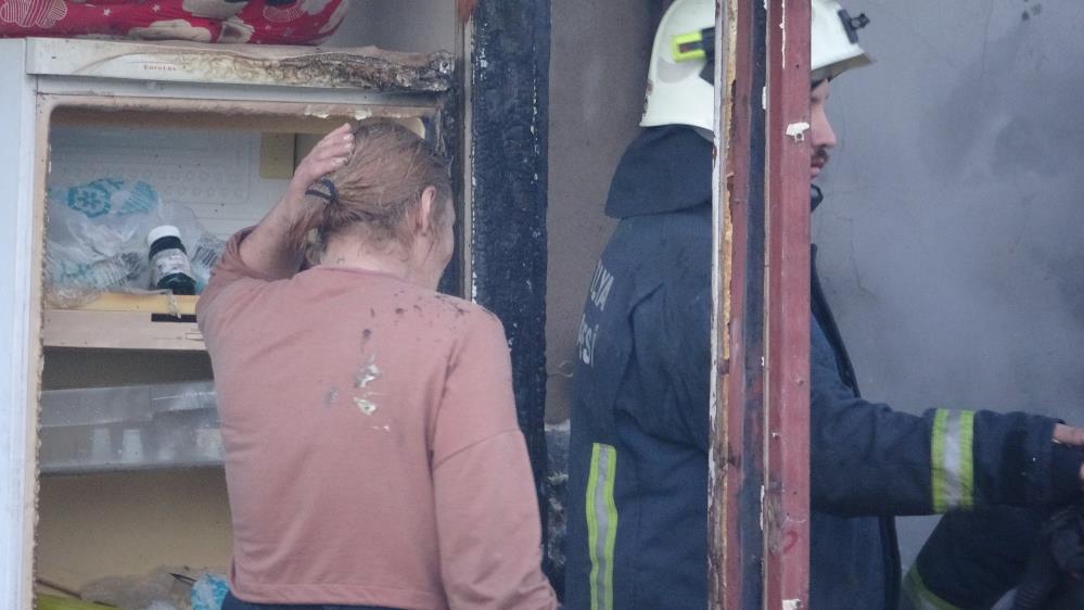 Antalyakonteynerevyangındansonrakullanılmazhalegeldi