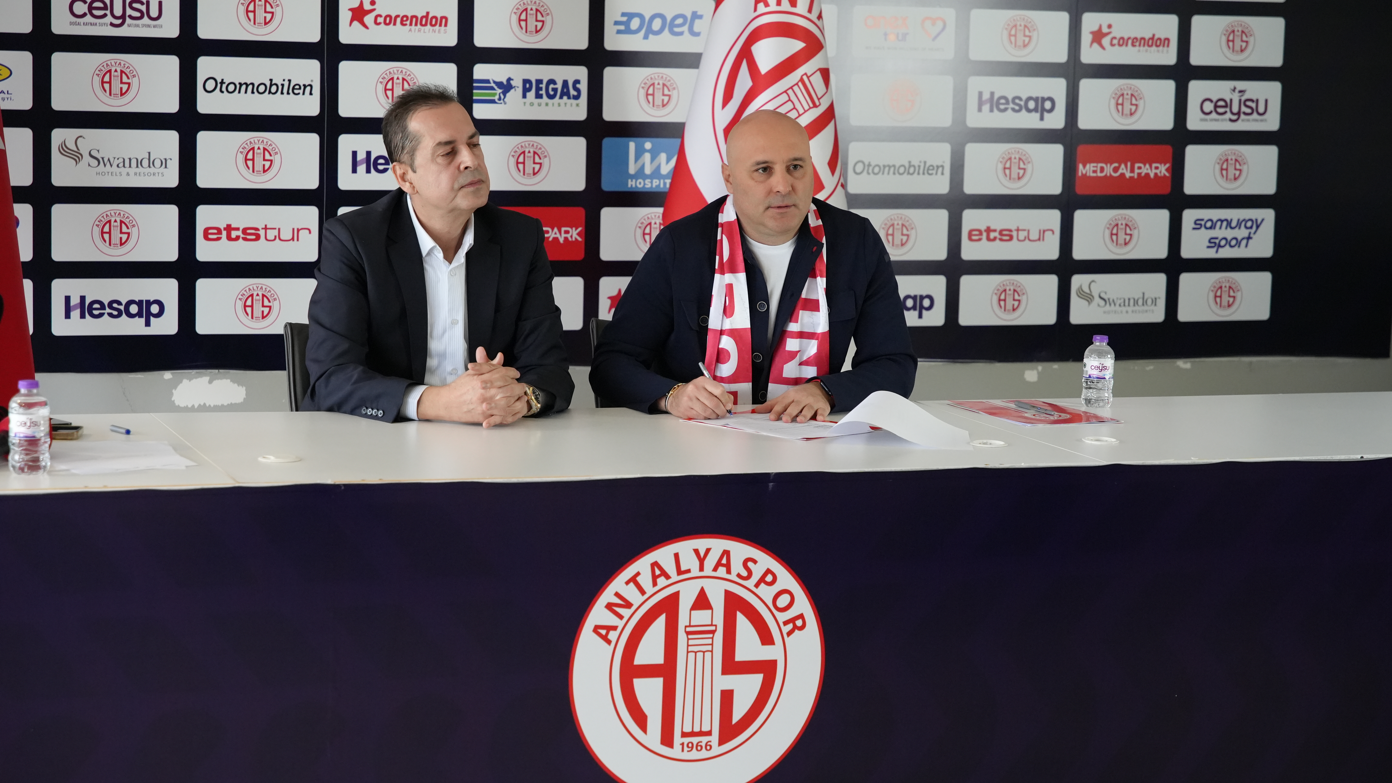 Antalyaspordaimzalaratildi-1