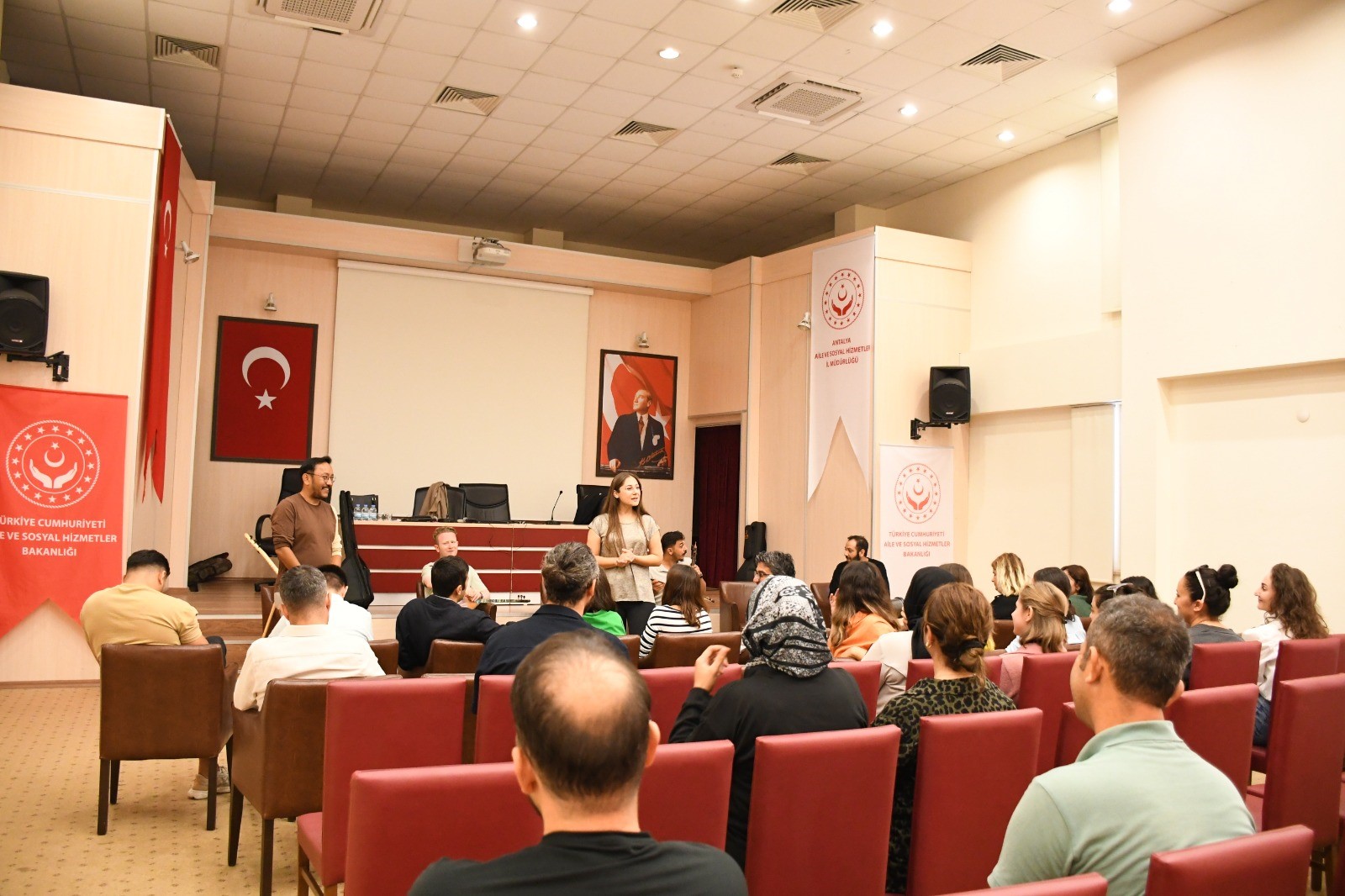 Ayyildizkorosusehitvegaziyakinlariylabulustu