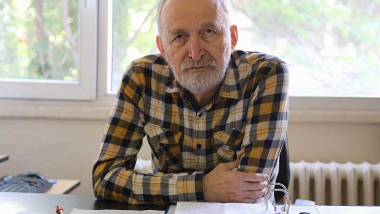 Duayengazetecihuseyinakyolhayatınıkaybettipekihuseyinakyolkimdir