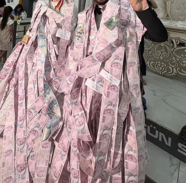 Dugunlerdeartiknakitparagetirilmeyecek