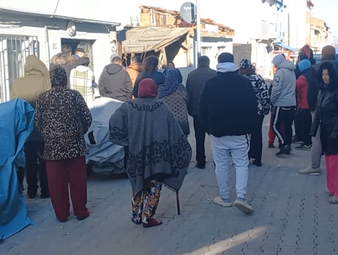 Edirnedecezaevindenkactiginapismanoldulinctenpolisesigindi