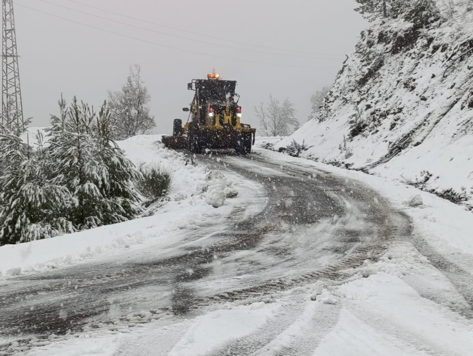 Ekiplerzoranlaryasadi