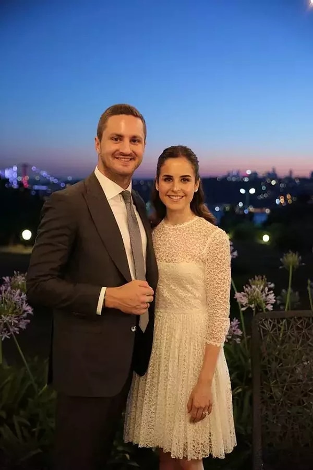 Esineagiretpkigosterdi