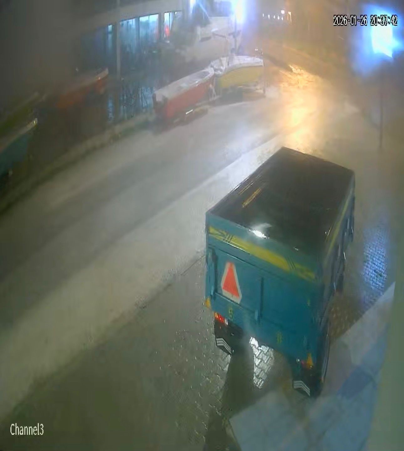 Firtinaninboyutupesdedirtti