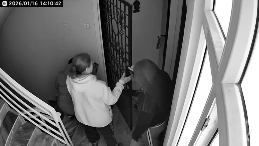 Hemsirezorlagirdilerdediesiyasakasklasucladizinagoruntuleri