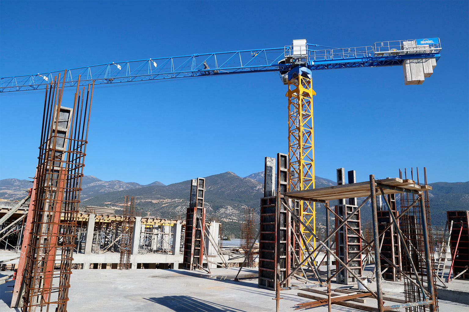 Kınıktatarımveticarettekmerkezdebulusuyor