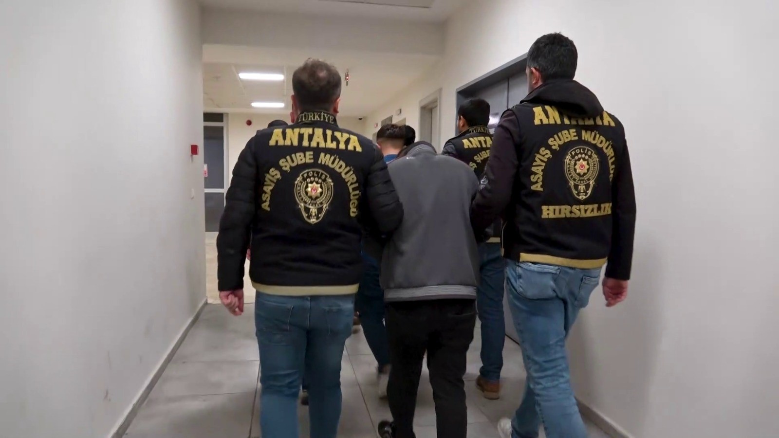 Klimahirsizlarikamerayayansidi