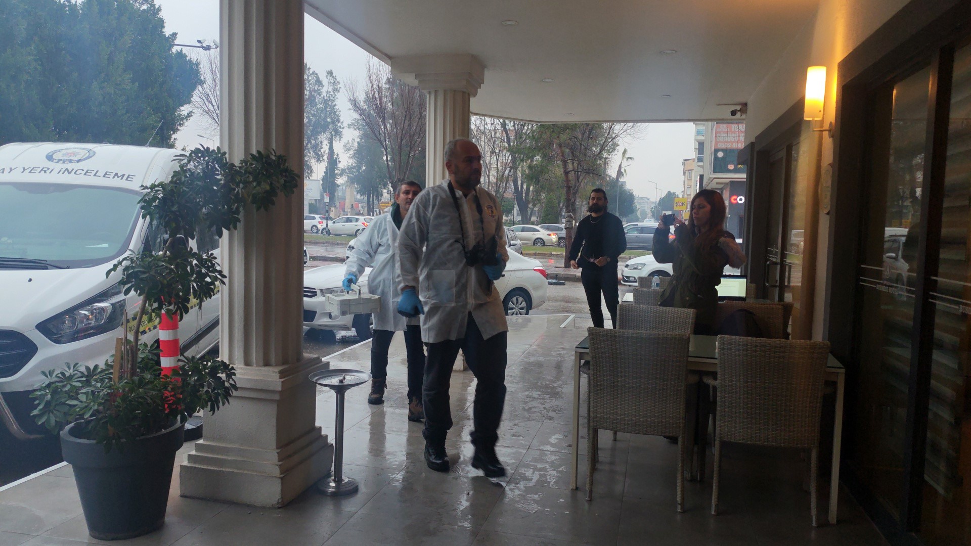 Konakladigiotelodasindaolubulundu