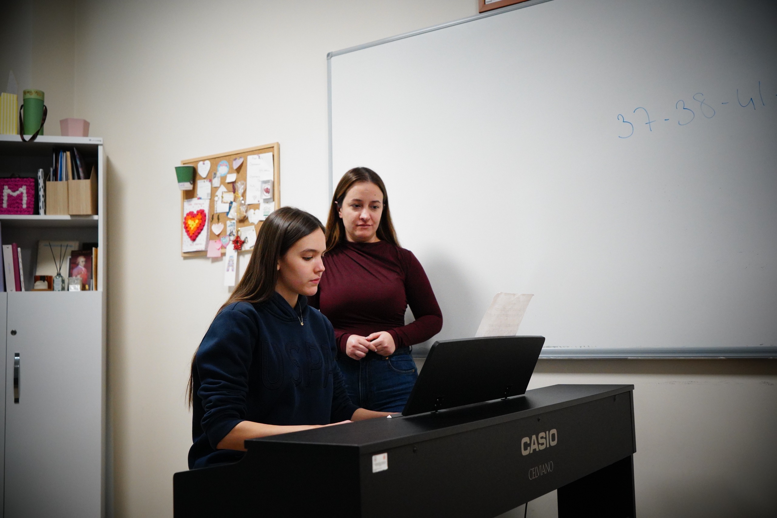 Konyaaltimuzikakademisindeilkasamatamam