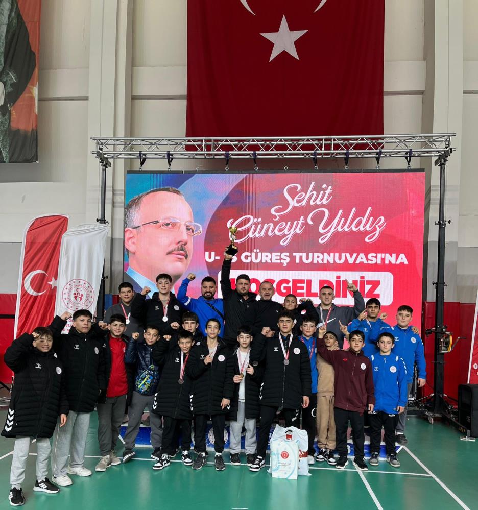 Korkutelilipehlivanlarbursadangalibiyetledondu-1