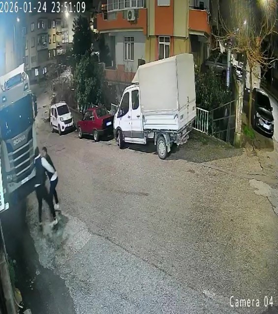 Manavgattaikiarkadasarasındakitartısmakanlıbitti