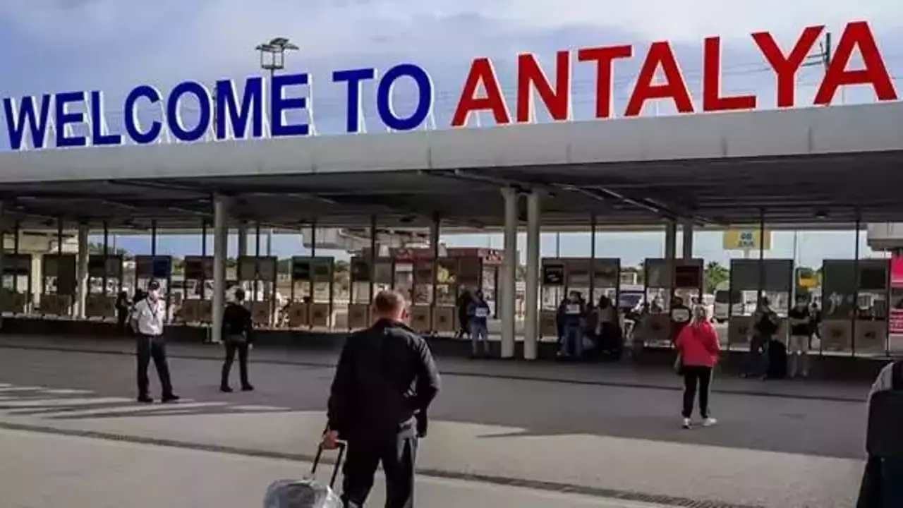 Rakamlarlakonustuantalyadahavalimanlaridoluptasti