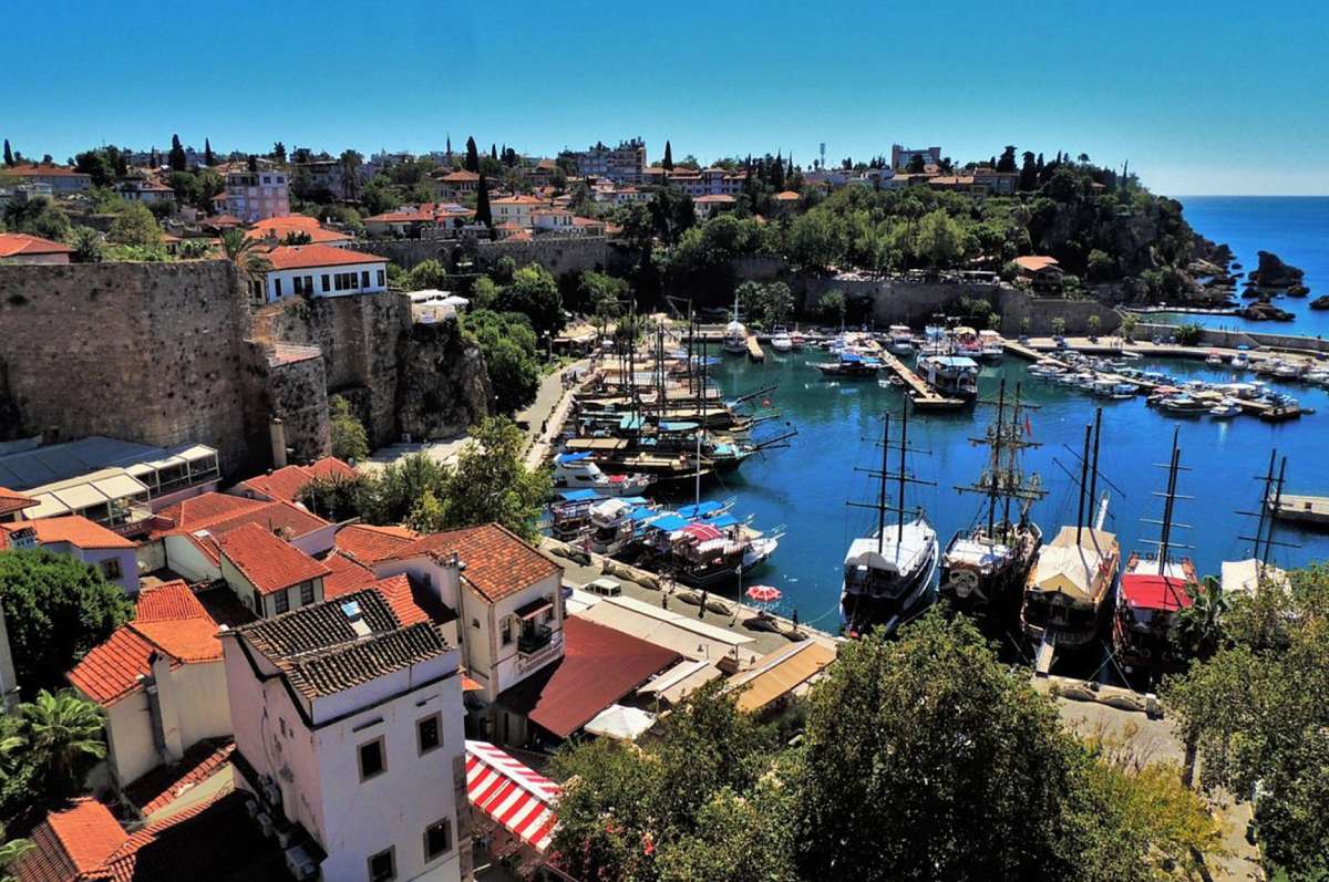 Sahinacikladiantalyaninomekanicografiisaretrestoraniolacak