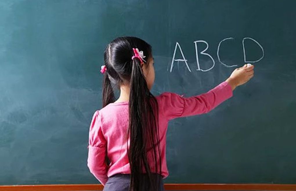 Talibandakizcocuklarininegitimiyasaklandi