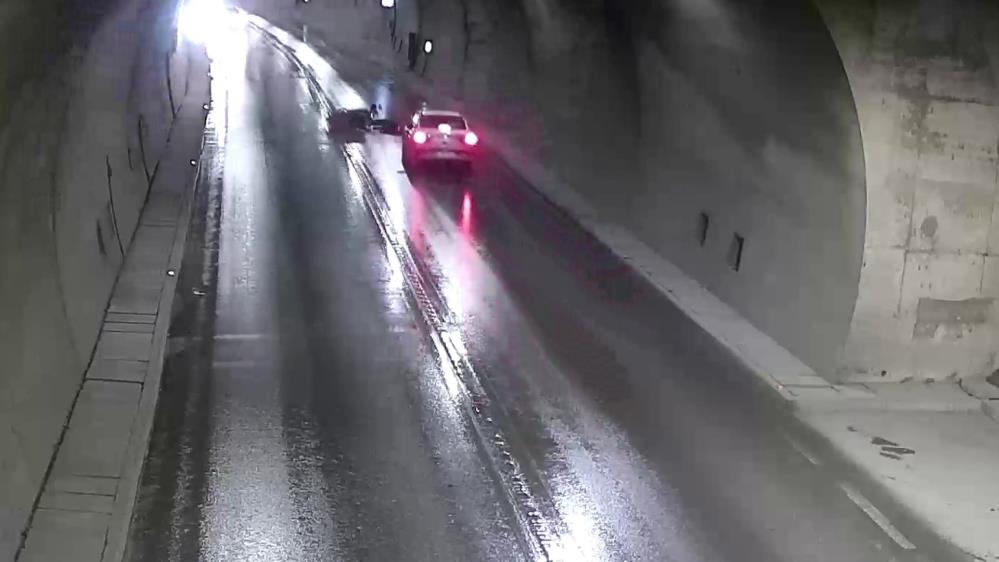 Tuneldetrafikkazasıbirkisiyaralandı