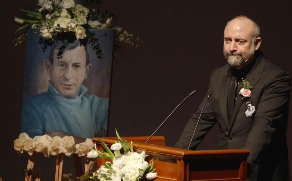 Unluoyuncununcenazetoreniduzenledi