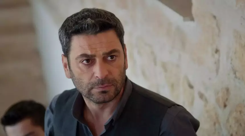 Uzaksehirinbasrolundendevanlasma