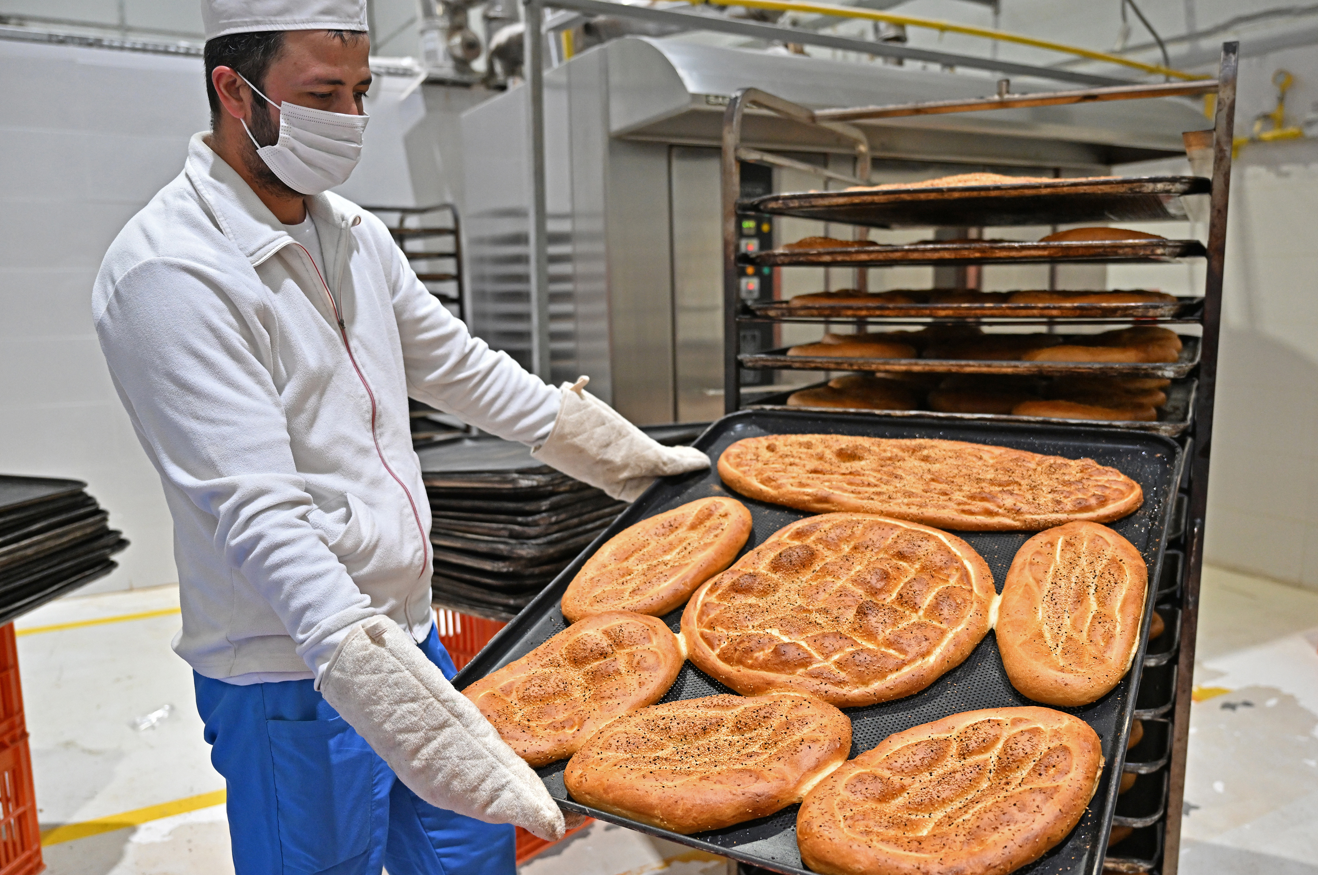 Antalyabuyuksehirbelediyesiramazanayınaozelpideuretecek