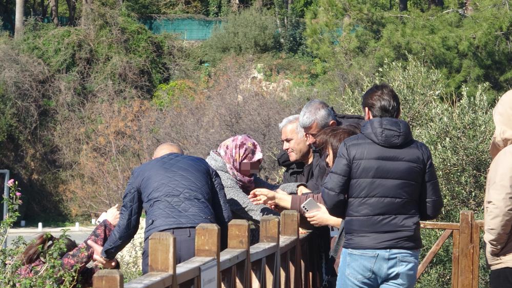 Antalyadaagirotizmlioglununbaskasehrenakledileceginiogrenenannefalezlerecikti