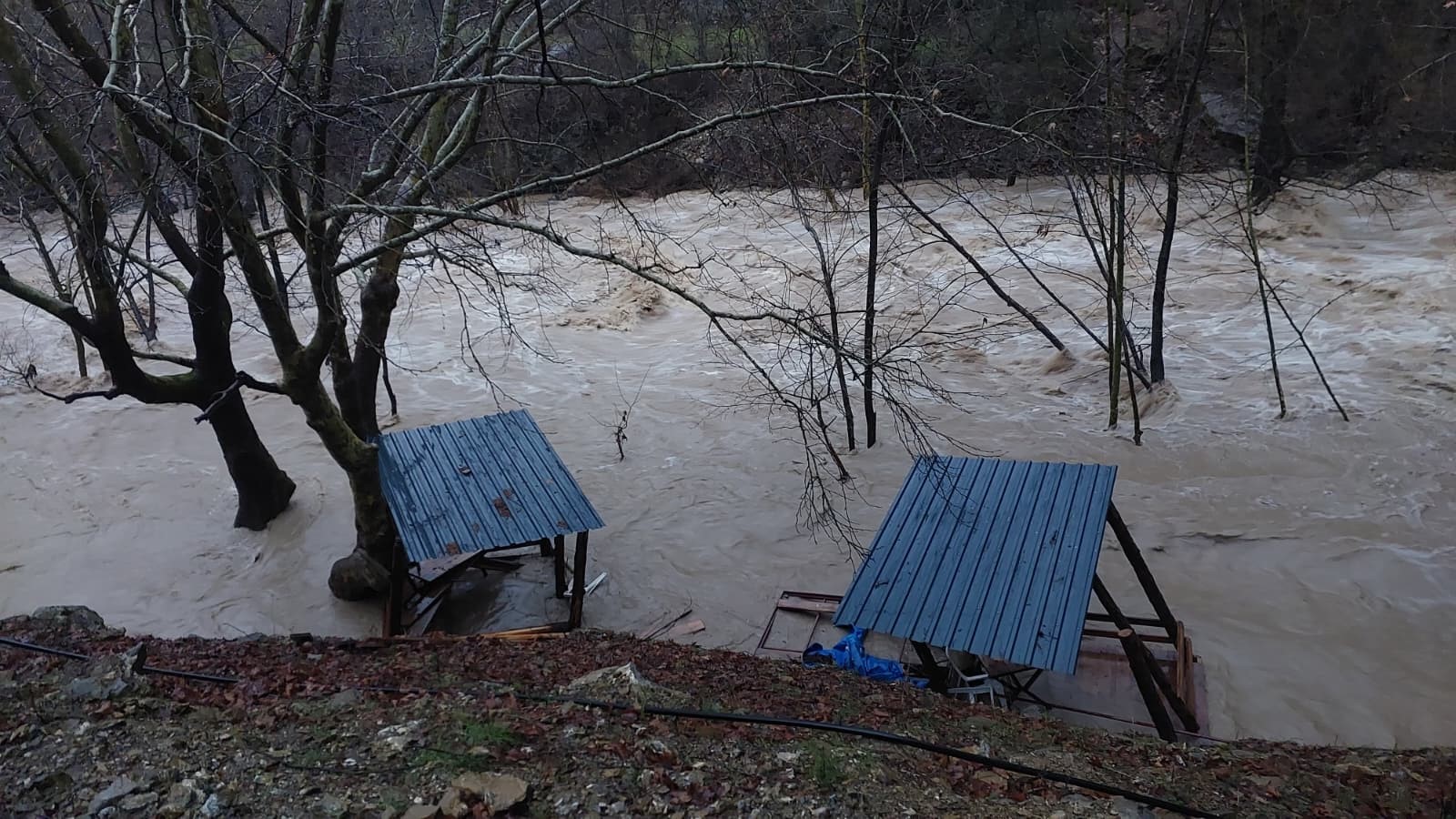 Antalyadaalaracayidebisiyukseldiyollargoctu