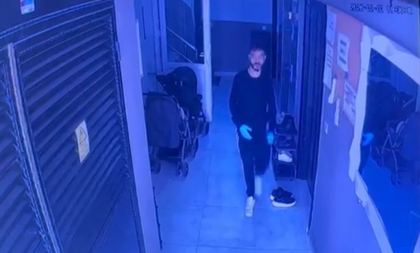 Antalyadahamileesinidizlerindenvurmustubiranlikofkeyleaciklamasiyapti