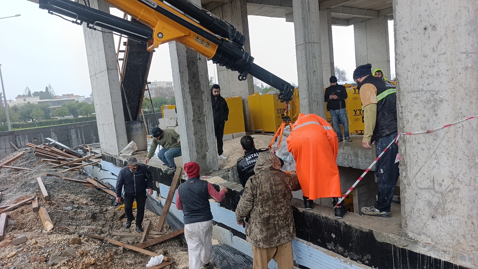 Antalyadaiscikazasiinsaattanzeminkatadustu