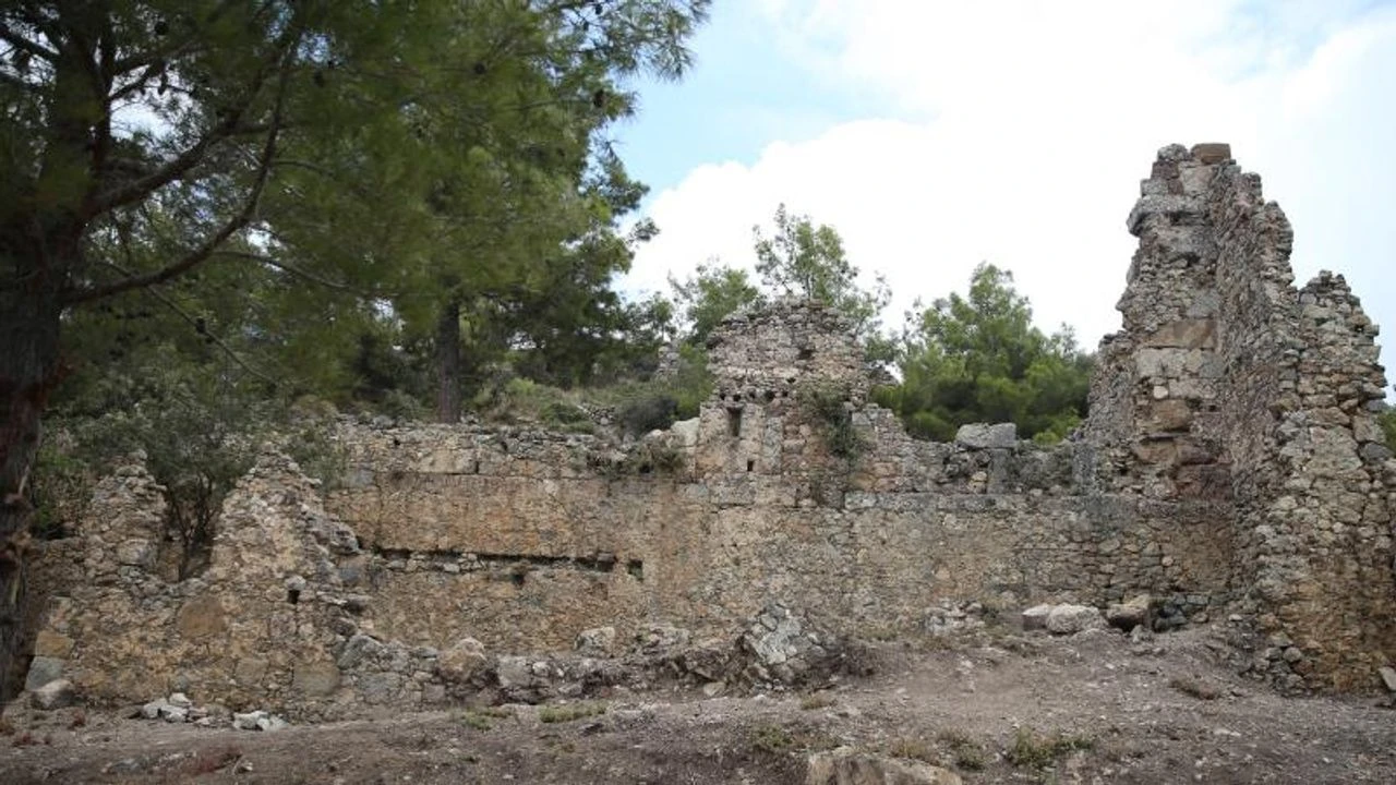 Antalyadakulturelmirasicinkritikadim