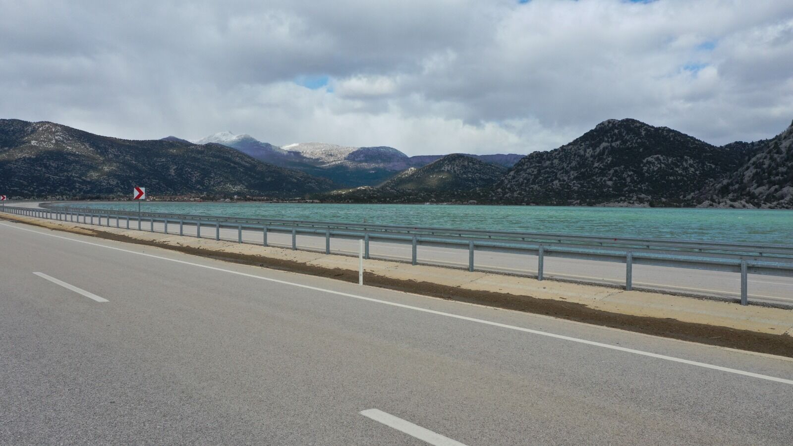 Antalyaderebucakbeysehiryolunailiskinaciklama