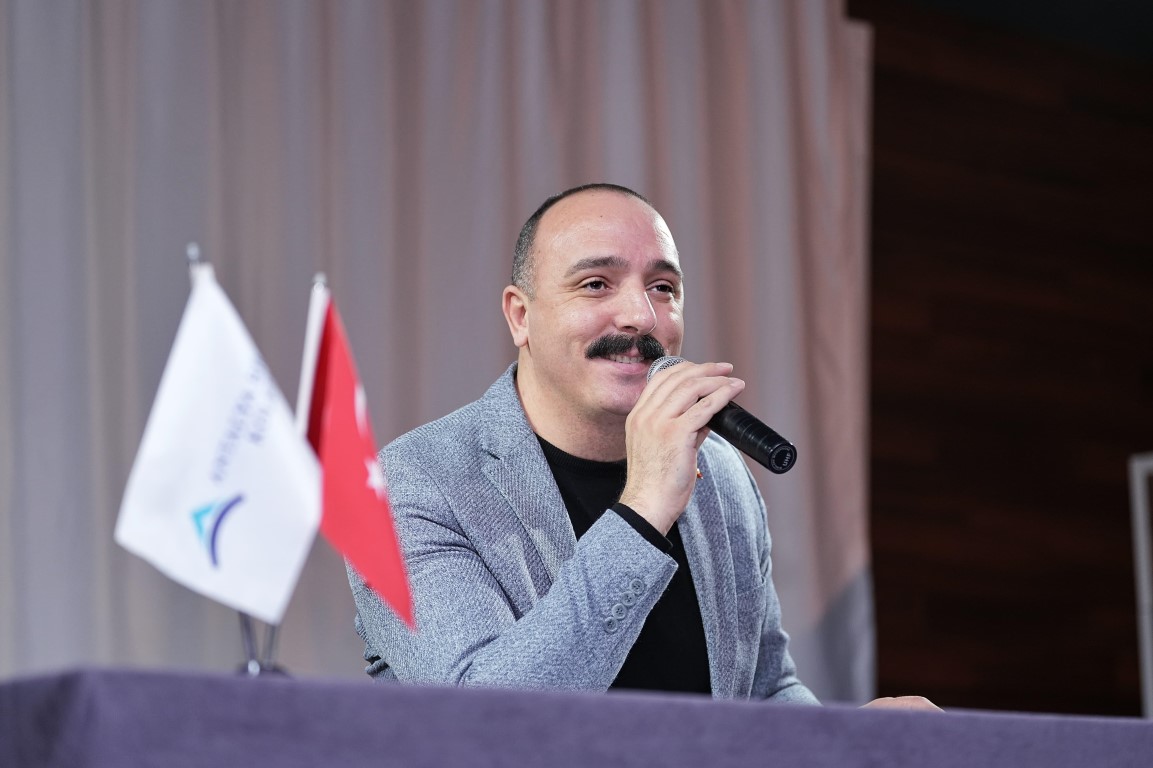 Baskankotanogrencilerlebirarada