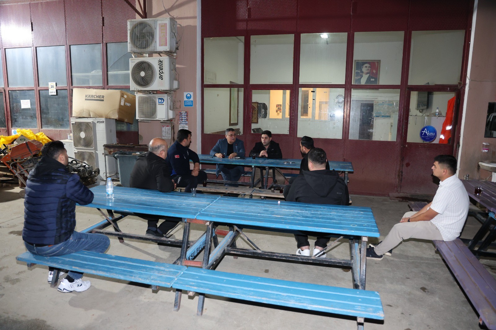 Baskanyildirimvatandasrahatuyusunbizuyumuyoruz