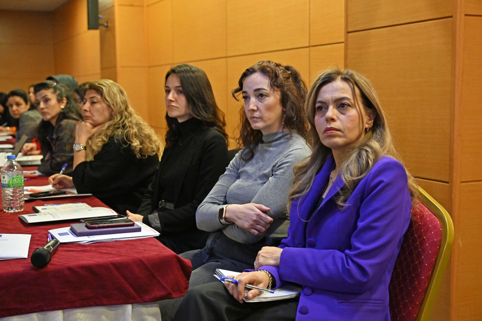 Calismahayatindasiddetvetacizekarsiegitim