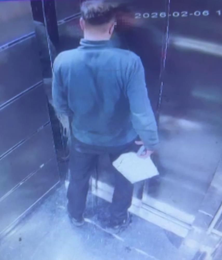 Dedektifgibiizsurdukargocuyuidrarkokusueleverdi