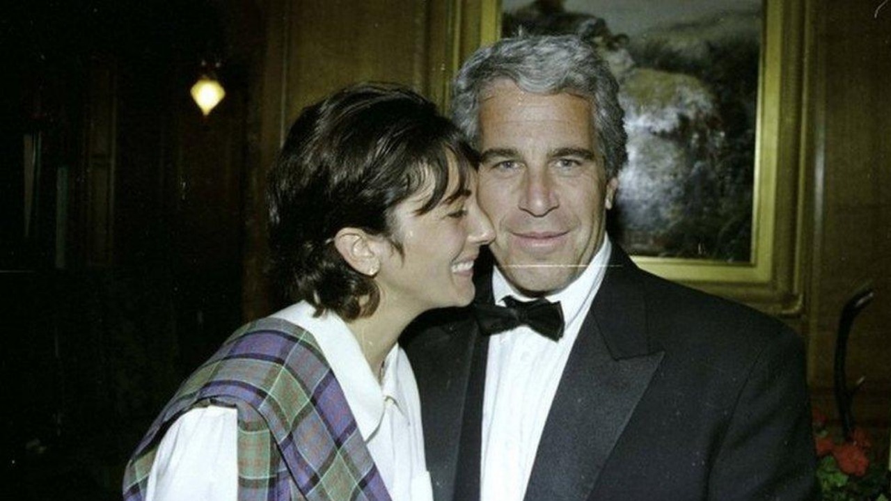 Epsteindosyasindaarsivleraciliyor