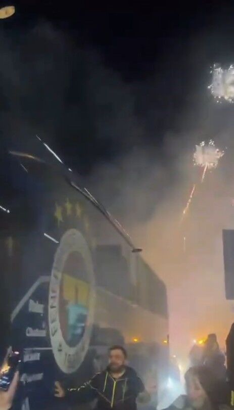 Fenerbahcecoskuylakarsilandi